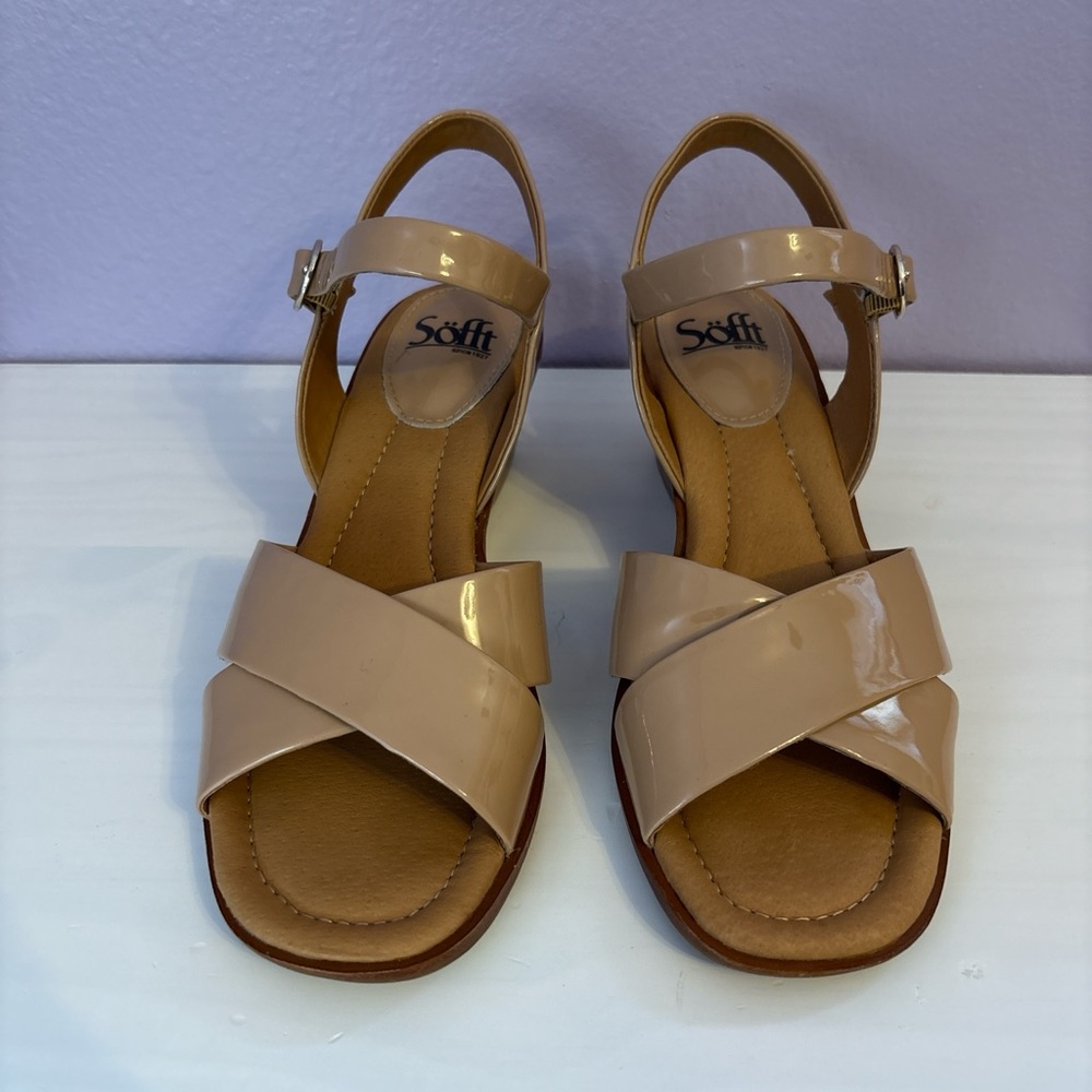 Sofft Women's Tan Wedge Sandals - Picture 2 of 7